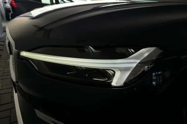 Volvo XC60 (2021) thumbnail 19