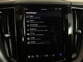 Volvo XC60 (2021) thumbnail 25