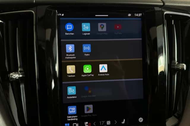 Volvo XC60 (2021) thumbnail 26