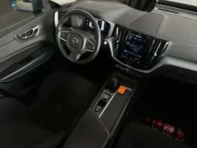 Volvo XC60 (2021) thumbnail 30