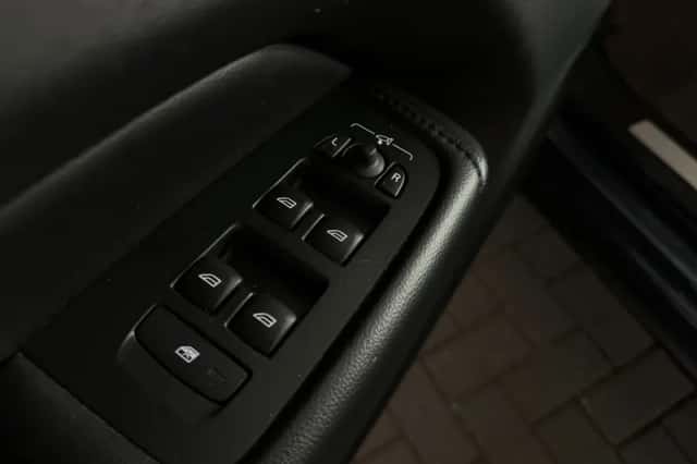 Volvo XC60 (2021) thumbnail 33