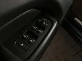 Volvo XC60 (2021) thumbnail 33