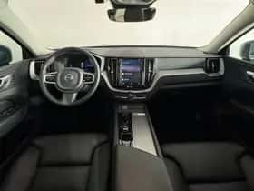 Volvo XC60 (2023) thumbnail 4