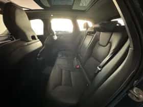 Volvo XC60 (2023) thumbnail 31