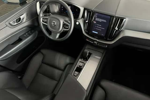 Volvo XC60 (2023) thumbnail 33