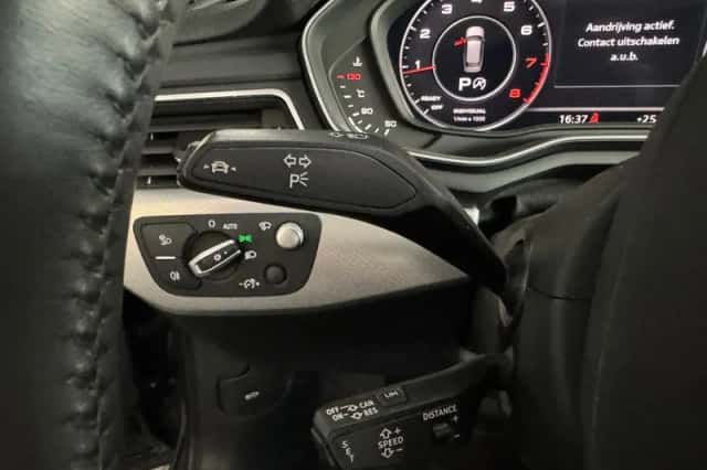 Audi A4 (2019) thumbnail 13