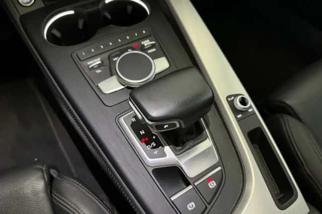 Audi A4 (2019) thumbnail 16