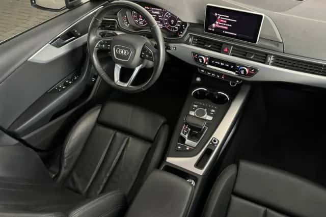 Audi A4 (2019) thumbnail 33