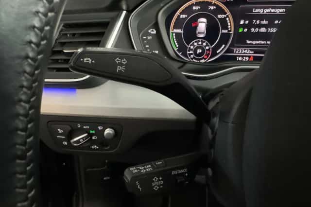 Audi Q5 (2020) thumbnail 18