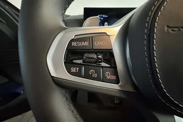 BMW X5 (2025) thumbnail 16