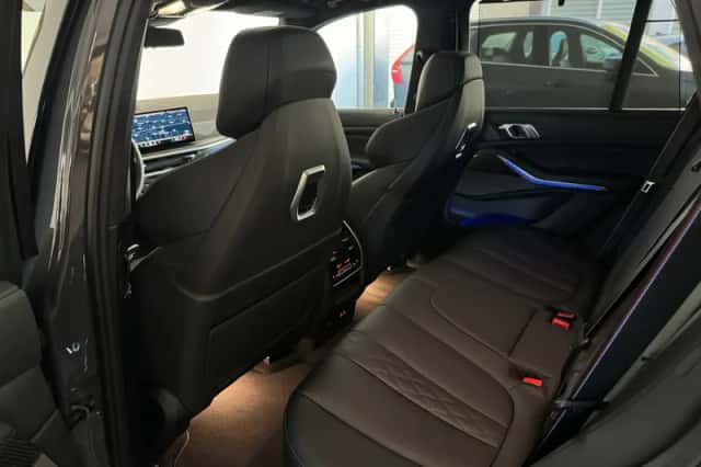 BMW X5 (2025) thumbnail 23