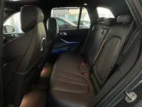 BMW X5 (2025) thumbnail 24