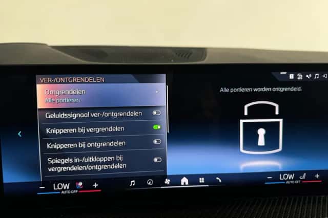 BMW X5 (2025) thumbnail 49