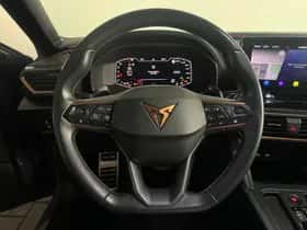 CUPRA Leon (2022) thumbnail 13