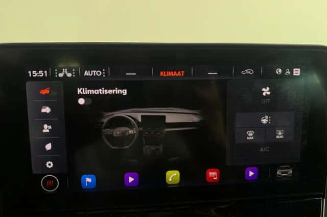 CUPRA Leon (2022) thumbnail 29