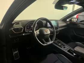 CUPRA Leon (2022) thumbnail 5