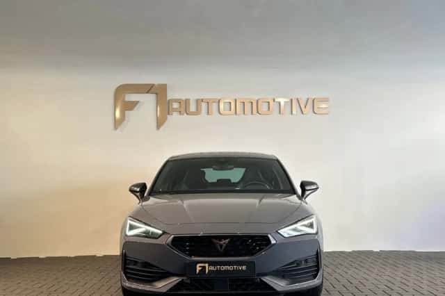 CUPRA Leon (2022) thumbnail 9