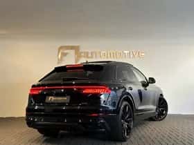 Audi Q8 (2021)