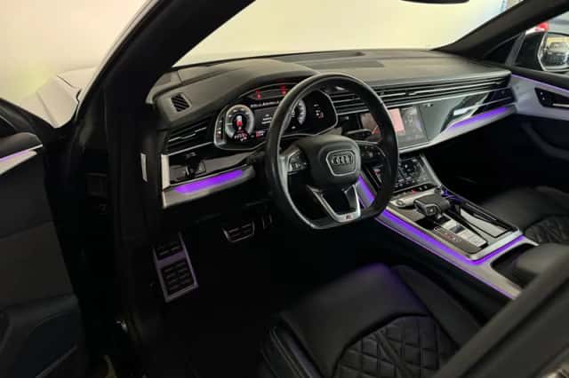 Audi Q8 (2021) thumbnail 6