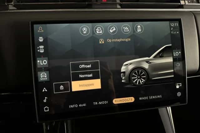 Land Rover Range Rover Sport (2025) thumbnail 31