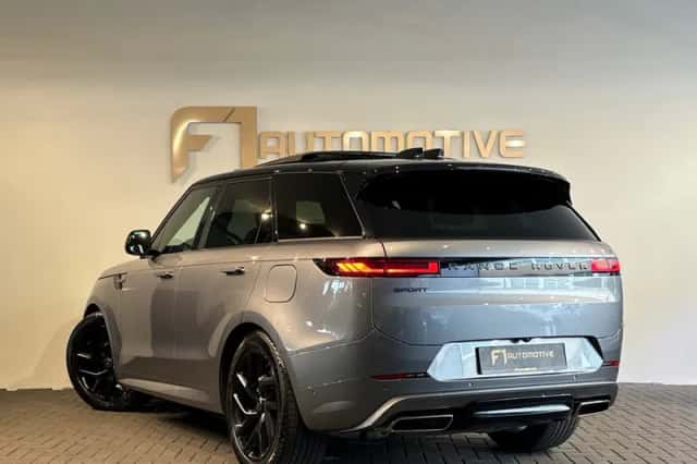 Land Rover Range Rover Sport (2025) thumbnail 8