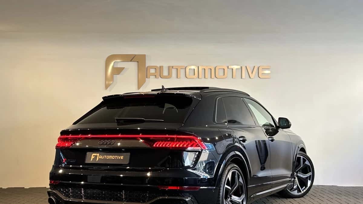 Audi RSQ8 (2021) — foto 1