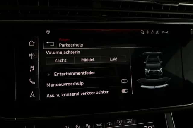 Audi RSQ8 (2021) thumbnail 31