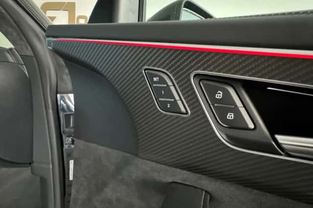 Audi RSQ8 (2021) thumbnail 46