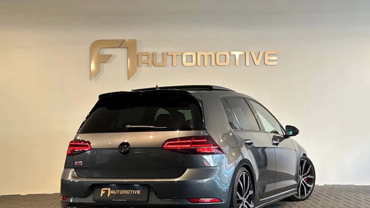 Volkswagen Golf (2017) — foto 1