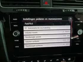 Volkswagen Golf (2017) thumbnail 24