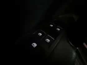 Volkswagen Golf (2017) thumbnail 34