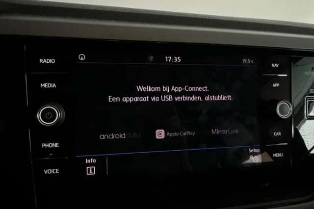 Volkswagen Polo (2020) thumbnail 21