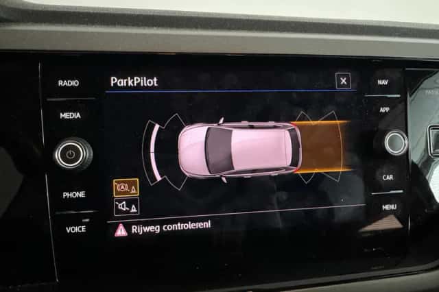 Volkswagen Polo (2020) thumbnail 26