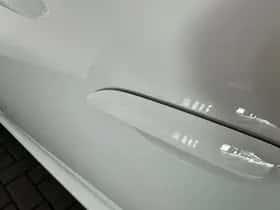 Porsche 911 (2020) thumbnail 19