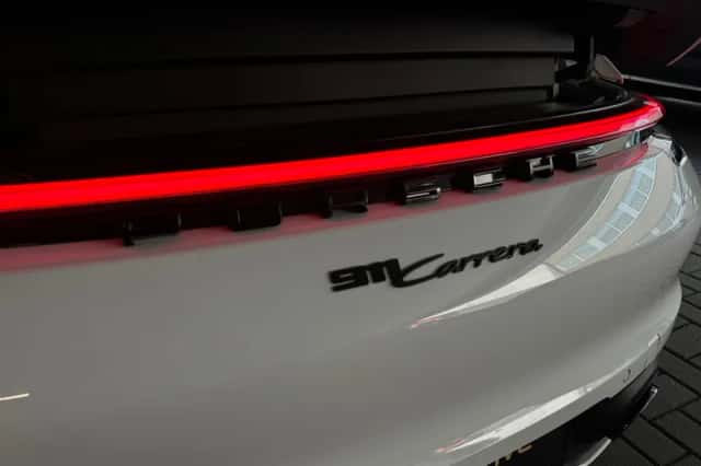 Porsche 911 (2020) thumbnail 23