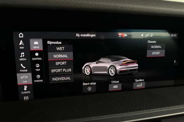 Porsche 911 (2020) thumbnail 31