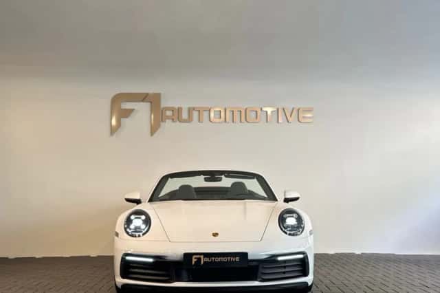 Porsche 911 (2020) thumbnail 9