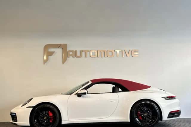 Porsche 911 (2020) thumbnail 10