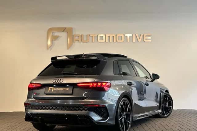 Audi RS3 (2022) thumbnail 3