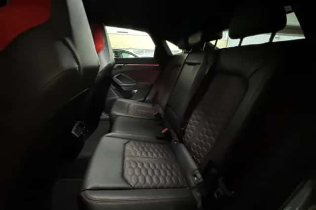 Audi RSQ3 (2022) thumbnail 21