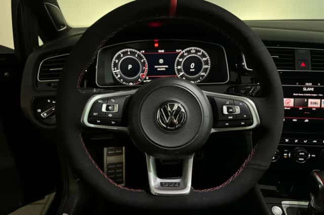 Volkswagen Golf (2019) thumbnail 13