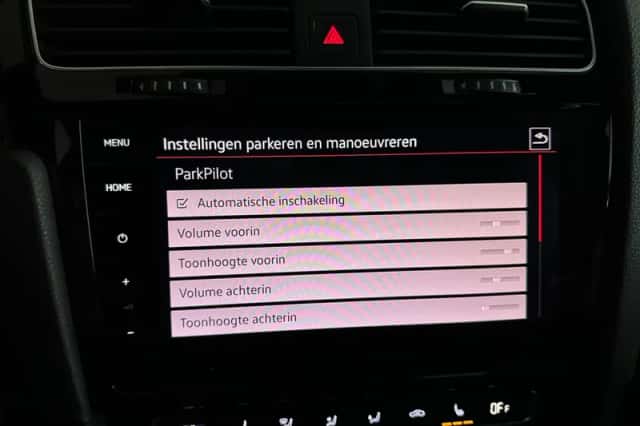 Volkswagen Golf (2019) thumbnail 28