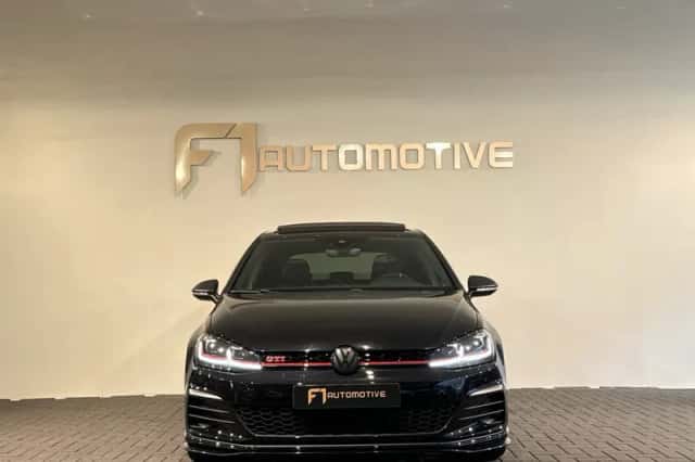 Volkswagen Golf (2019) thumbnail 9