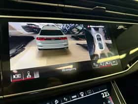 Audi Q8 (2025) thumbnail 32