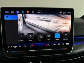 Volkswagen Golf (2025) thumbnail 30