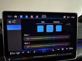 Volkswagen Golf (2025) thumbnail 33