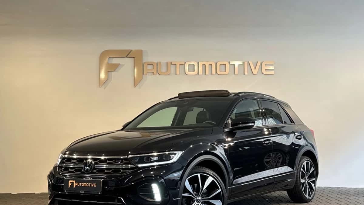 Volkswagen T-Roc (2022) — foto 1