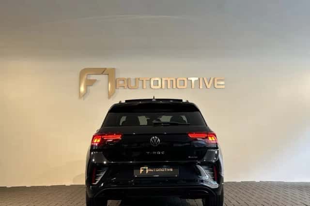 Volkswagen T-Roc (2022) thumbnail 11