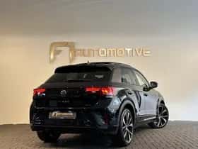 Volkswagen T-Roc (2022) thumbnail 3