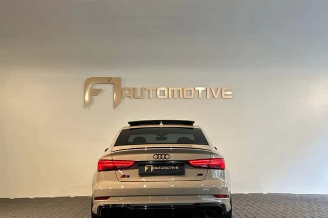 Audi S3 (2018) thumbnail 11